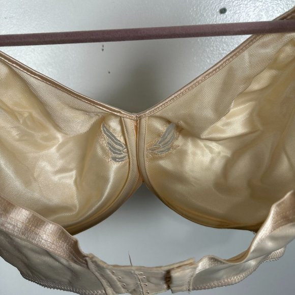 Bali 34DD Bra 3364 Underwire Cream Embroidered Adjustable Straps Nylon - Picture 10 of 14
